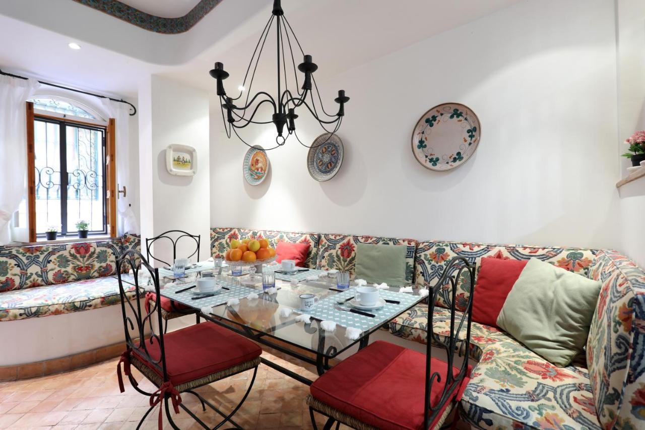 Porta Catania & Duomo Cozy Apartment タオルミーナ エクステリア 写真